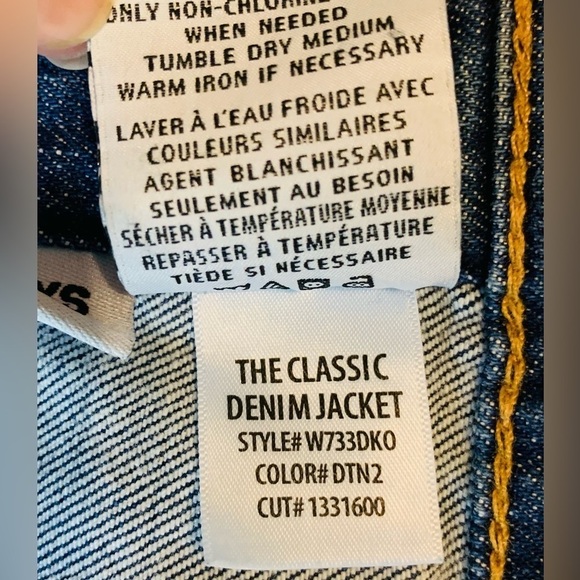 Hudson Jeans The Classic Rose Embroidered Denim Jacket Size XS! - Picture 8 of 12